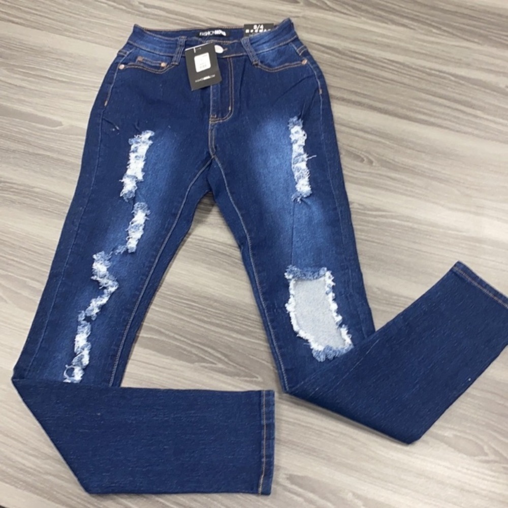 Fashion Nova Teenage Fever Blue Jeans Distressed Ripped Denim Pants Size…